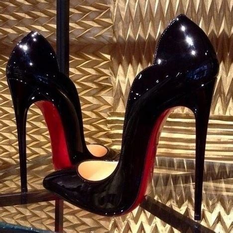 szpilki louis vuitton z czerwona podeszwa|Christian Louboutin Scottsdale.